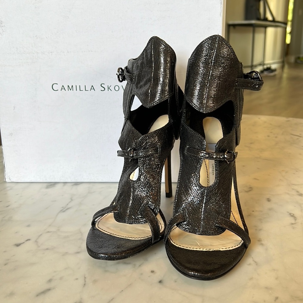 Camilla Skovgaard, size 39, cut out stiletto
